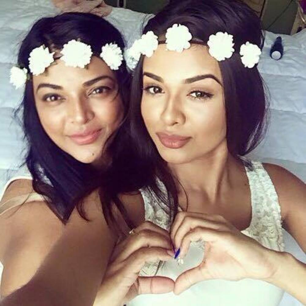 Meet your Posher, Bibi